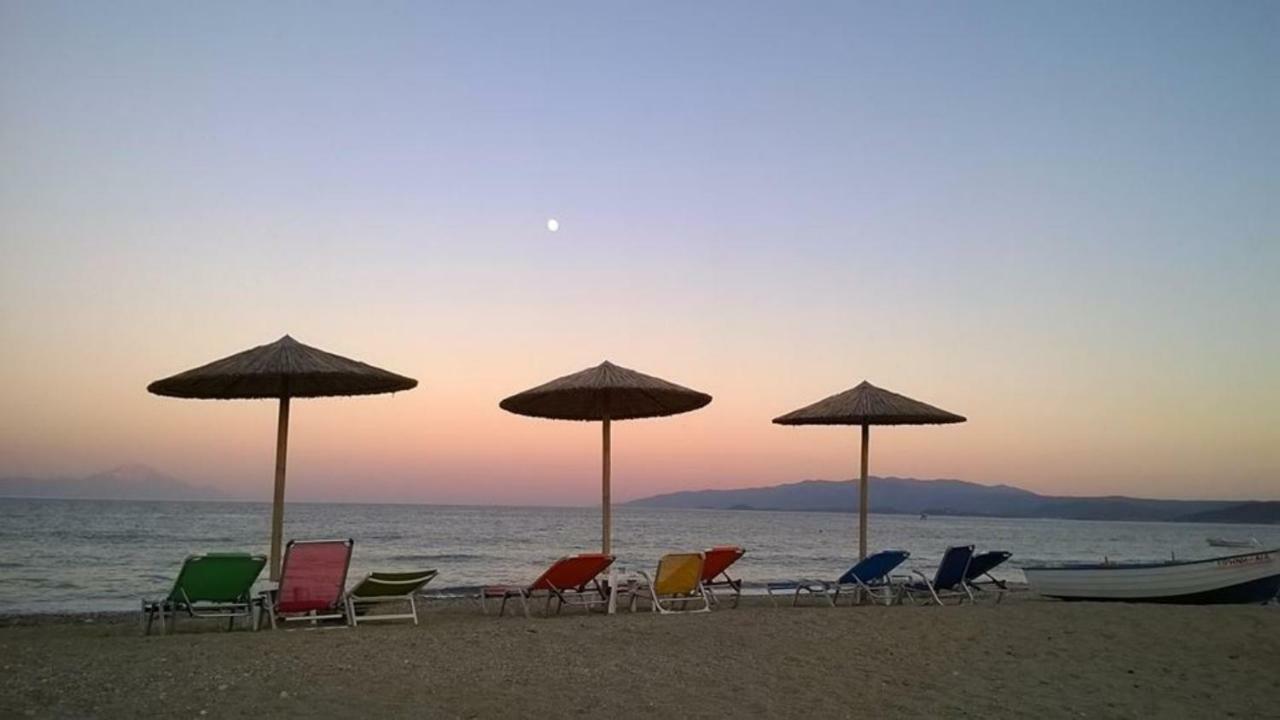 Lia'S Beach House Айос-Ніколаос Екстер'єр фото